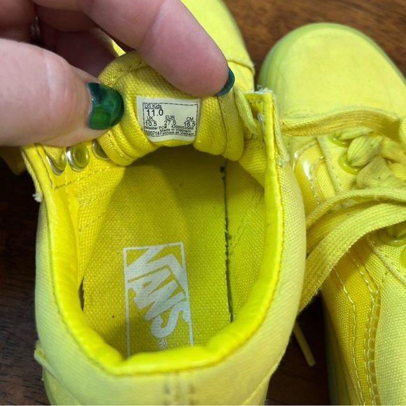 Vans Old Skool yellow monochromatic sneaker shoe size 11 toddler kid - Picture 9 of 9